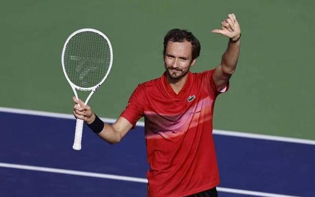 九游娱乐入口-世界网球队碾压德国网球队，西西帕斯送出助攻