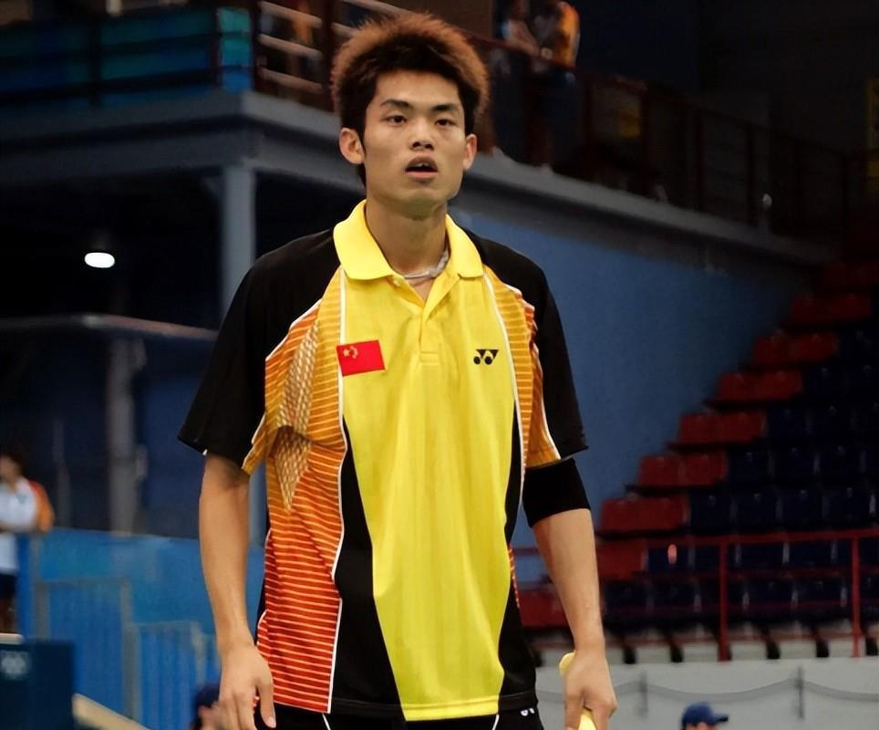 九游娱乐app下载-中国羽毛球队翻盘英格兰羽毛球队，林丹惊艳世界的简单介绍