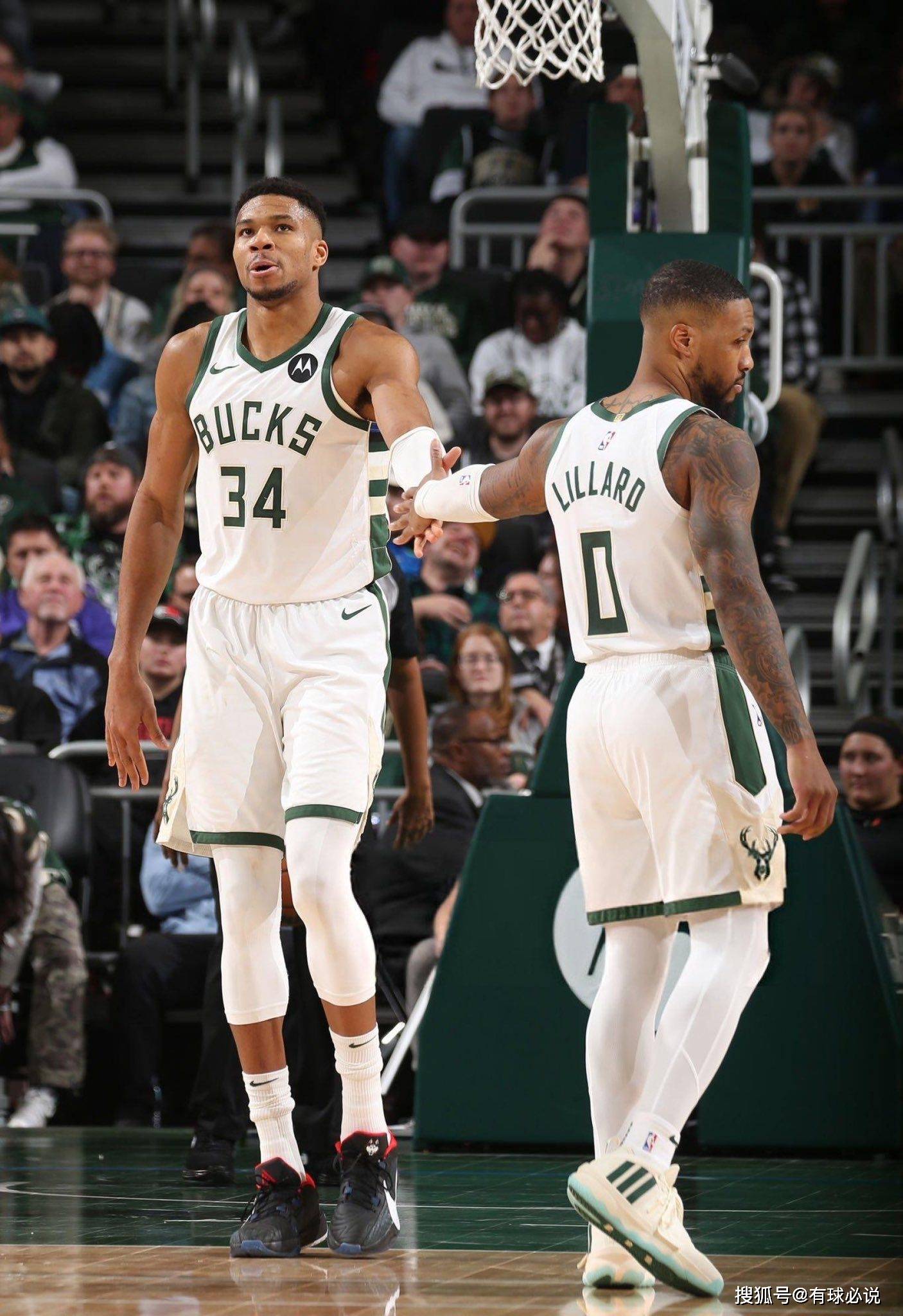 九游体育APP下载-雄鹿雄起，字母哥率队击败独行侠取得连胜的简单介绍