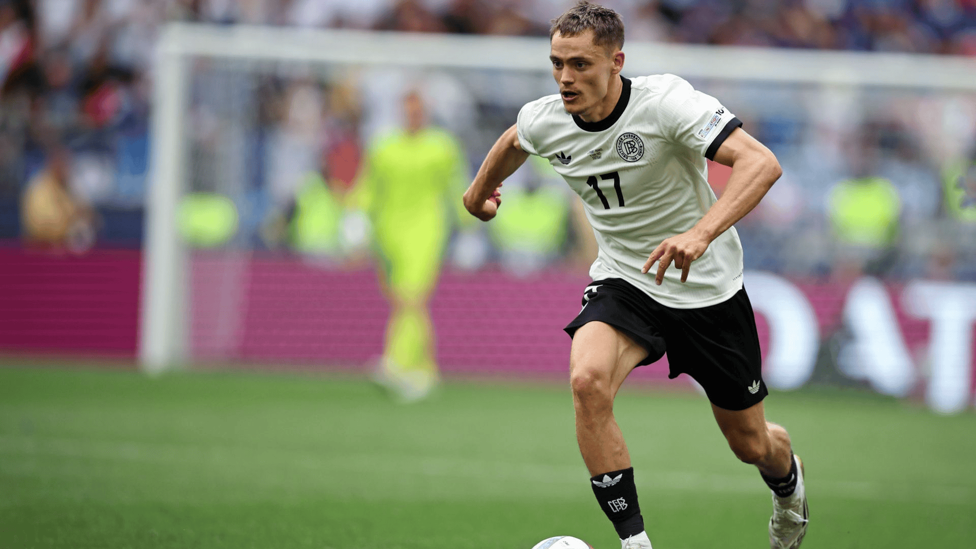 九游娱乐-斯洛伐克不败停留波黑,未能取得三分的简单介绍