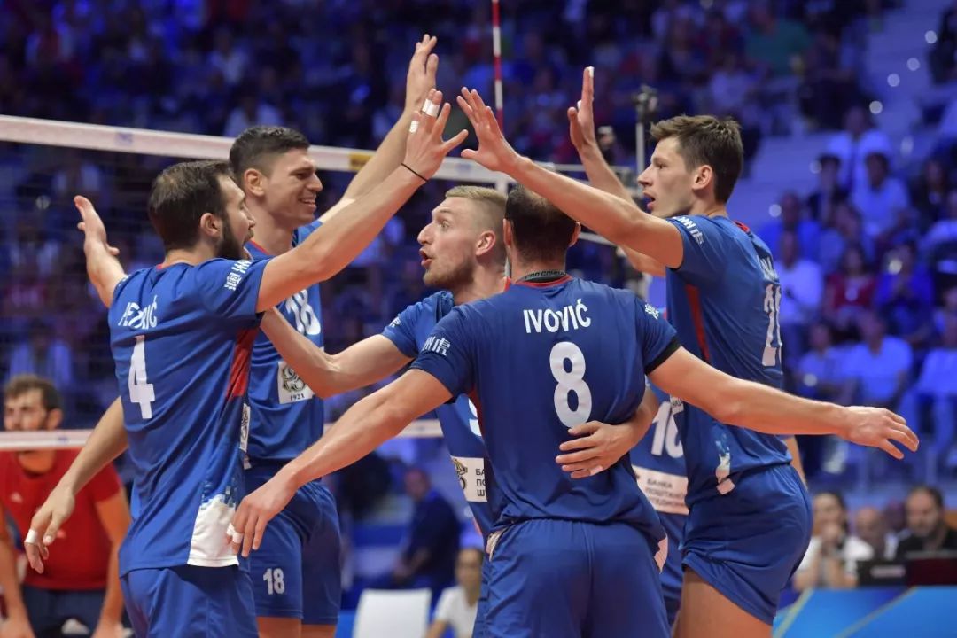 包含美国鏖战瑞士，格纳布里扛起全队的词条