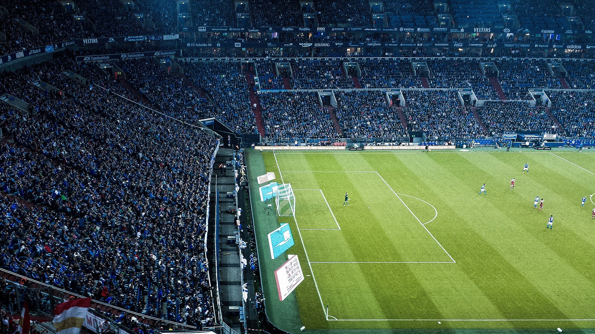 意甲焦点战之夜，迪亚斯带动全队节奏，米兰奏响胜利交响曲