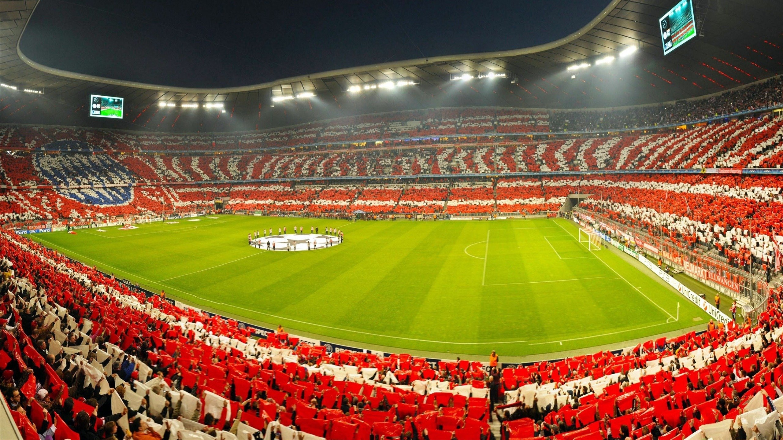 绿茵场与硬木地板的交响,当欧冠焦点战遇上湖人的得分狂潮